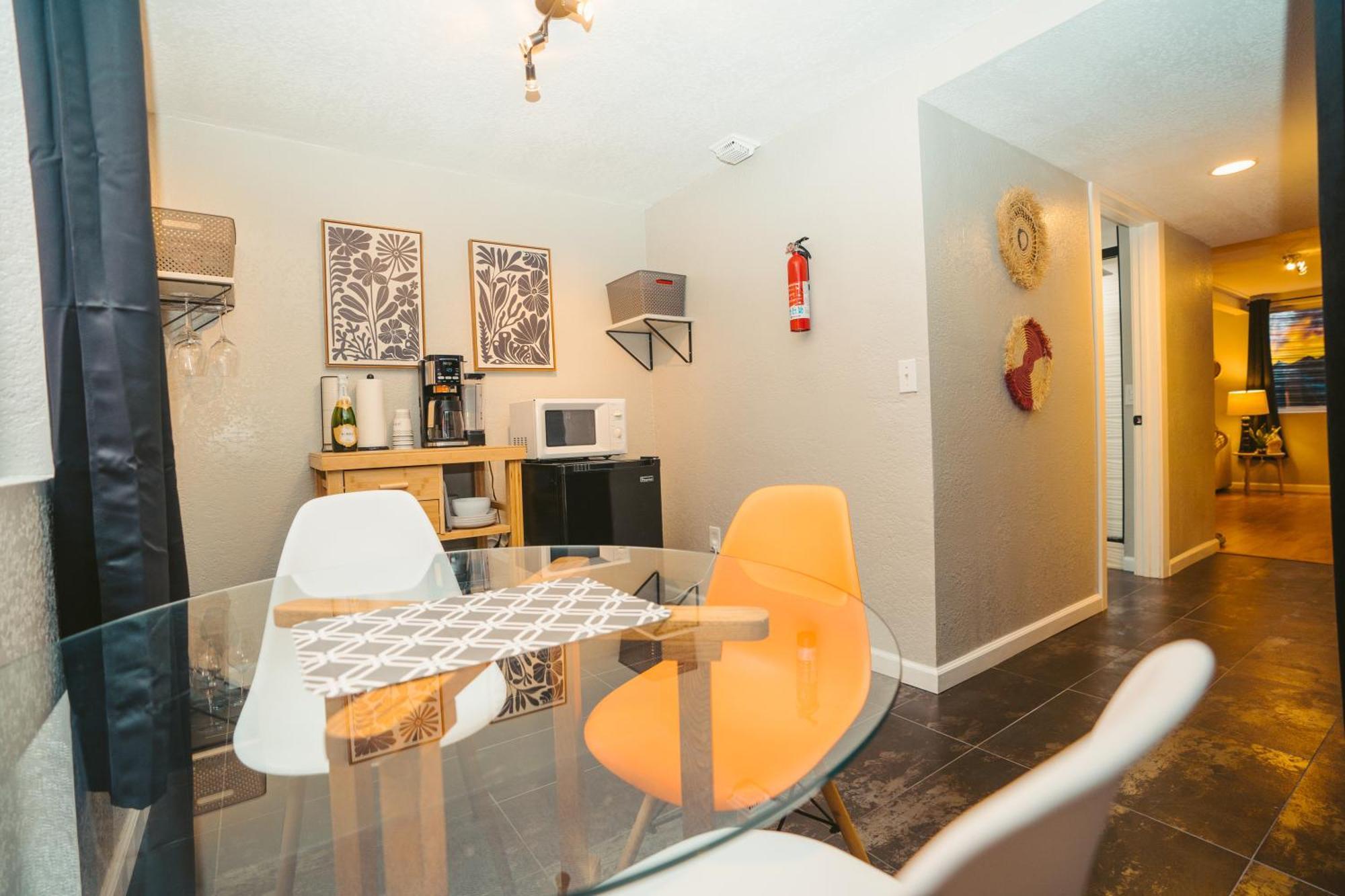 Windsor Retreat Private Basement Suite Ντένβερ Εξωτερικό φωτογραφία